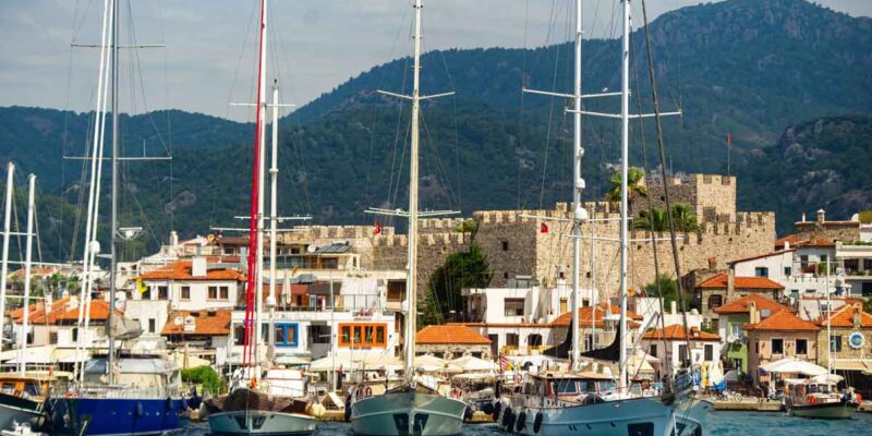 ships-with-masts-in-the-bay-of-marmaris-turkey